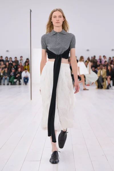Look 23